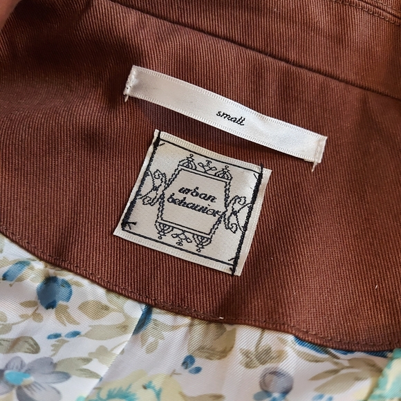 UB Brown blazer - Picture 3 of 7